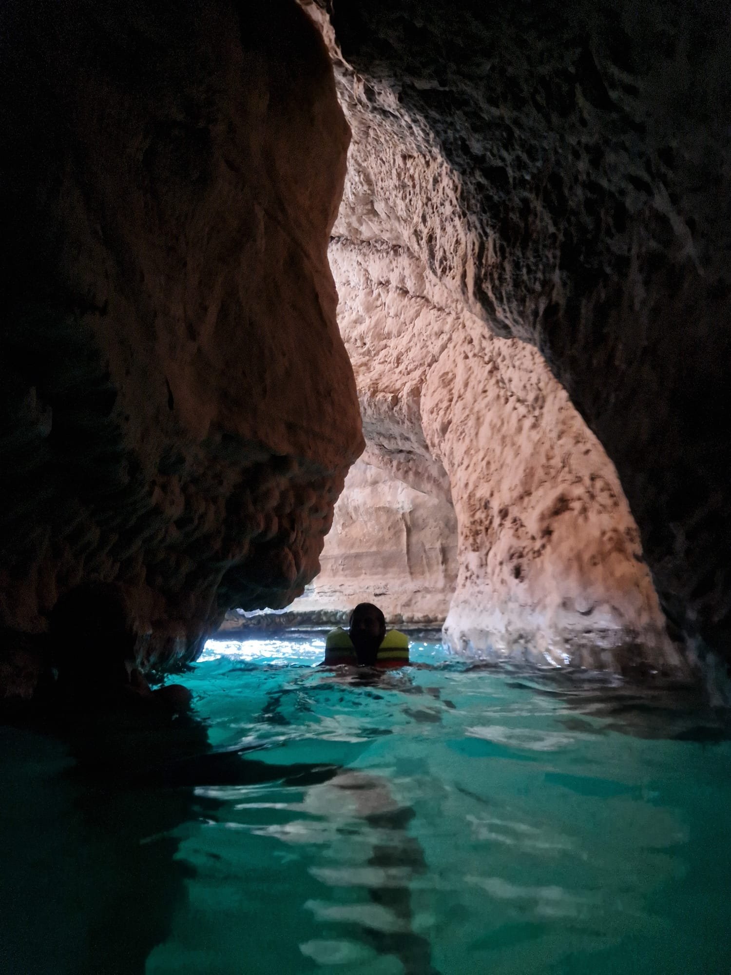 Wadi Shab and sinkhole